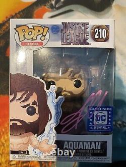 Aquaman funko pop #210 signed by Jason momoa