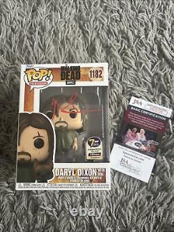 Funko Pop 7BAP Signed Daryl Dixon With Dog Norman Reedus The Walking Dead COA